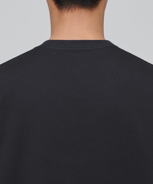 MUSINSA STANDARD（ムシンサスタンダード）の「ヘビーウェイトリラックスクルーネック長袖Tシャツ[ダークグレー]（Tシャツ/カットソー・メンズ・その他・SMALL/MEDIUM/LARGE/X-LARGE/XX-LARGE/XXX-LARGE）」の5枚目の写真