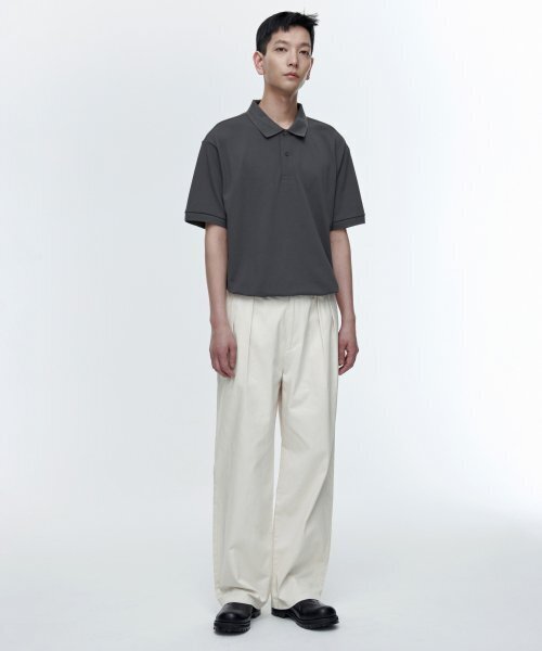 MUSINSA STANDARD（ムシンサスタンダード）の「リバースツータックワイドチノパンツ[クリーム]（その他パンツ・メンズ・その他・27/30/29/42）」の2枚目の写真