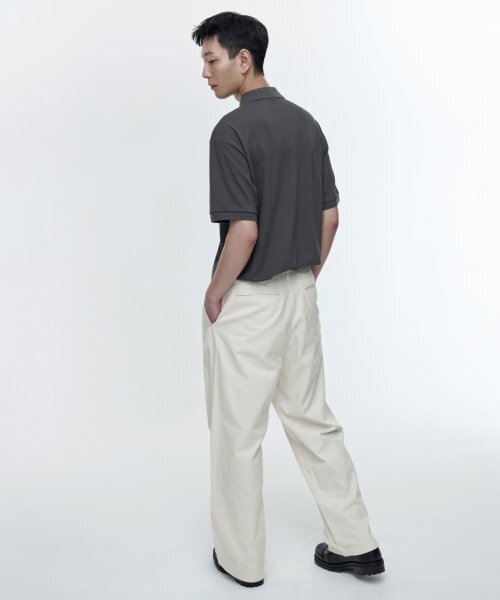 MUSINSA STANDARD（ムシンサスタンダード）の「リバースツータックワイドチノパンツ[クリーム]（その他パンツ・メンズ・その他・27/30/29/42）」の6枚目の写真