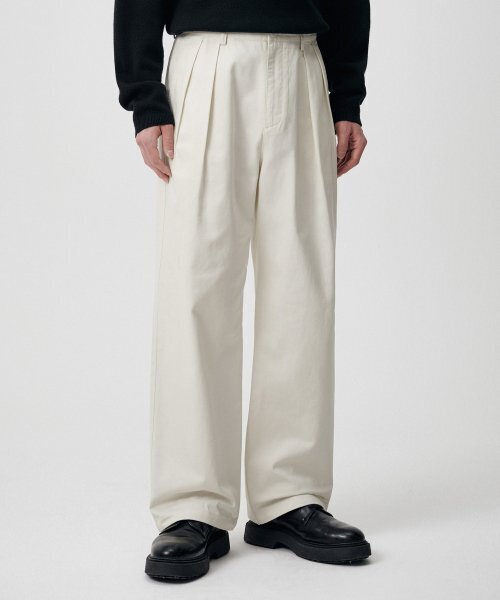 MUSINSA STANDARD（ムシンサスタンダード）の「リバースツータックワイドチノパンツ[クリーム]（その他パンツ・メンズ・その他・27/30/29/42）」の7枚目の写真