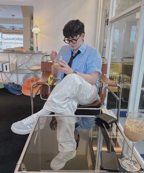 MUSINSA STANDARD（ムシンサスタンダード）の「リバースツータックワイドチノパンツ[クリーム]（その他パンツ・メンズ・その他・27/30/29/42）」の15枚目の写真