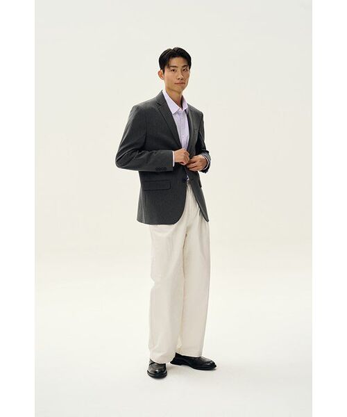 MUSINSA STANDARD（ムシンサスタンダード）の「リバースツータックワイドチノパンツ[クリーム]（その他パンツ・メンズ・その他・27/30/29/42）」の21枚目の写真