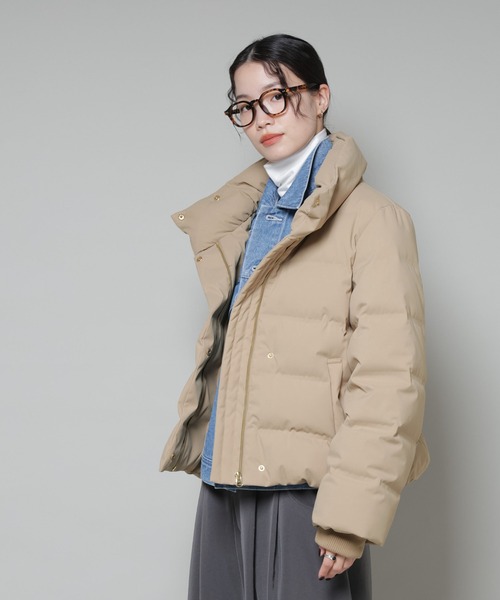 NANO universe（ナノユニバース）の「ボリュームネックダウンショートコート（ダウンジャケット/コート・レディース・ベージュ/ブラック/アイボリー・FREE）」の12枚目の写真