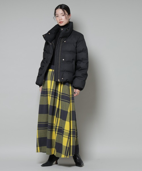 NANO universe（ナノユニバース）の「ボリュームネックダウンショートコート（ダウンジャケット/コート・レディース・ベージュ/ブラック/アイボリー・FREE）」の8枚目の写真