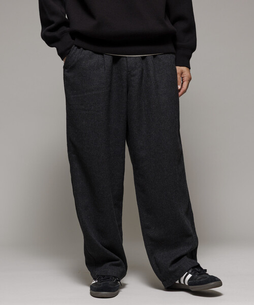 【期間限定価格】美品 sillage トラウザーパンツ 黒 中古・古着通販】sillage (シアージ) Baggy Trousers/バギー
