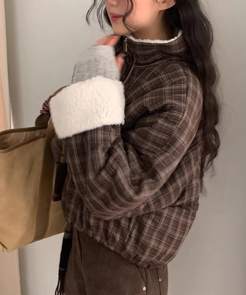 LYEON(リヨン)の「裏ボアチェックジャケット/ブルゾン(ブルゾン・レディース・ブラウン・FREE)」の15枚目の写真
