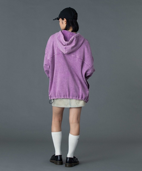 X-girl（エックスガール）の「STUDDED LOGO PATCH 6PANEL CAP（キャップ・レディース・ブラック/ピンク/カモフラージュ・ONE SIZE）」の10枚目の写真