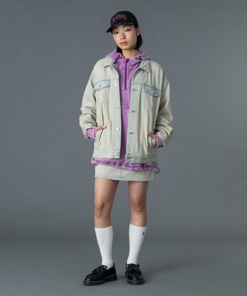 X-girl（エックスガール）の「STUDDED LOGO PATCH 6PANEL CAP（キャップ・レディース・ブラック/ピンク/カモフラージュ・ONE SIZE）」の8枚目の写真