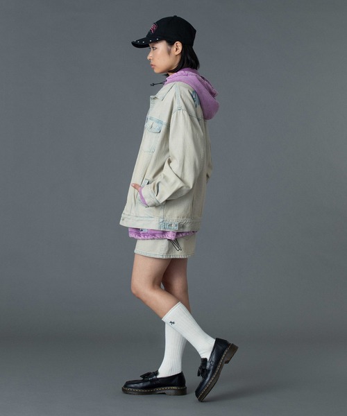 X-girl（エックスガール）の「STUDDED LOGO PATCH 6PANEL CAP（キャップ・レディース・ブラック/ピンク/カモフラージュ・ONE SIZE）」の6枚目の写真