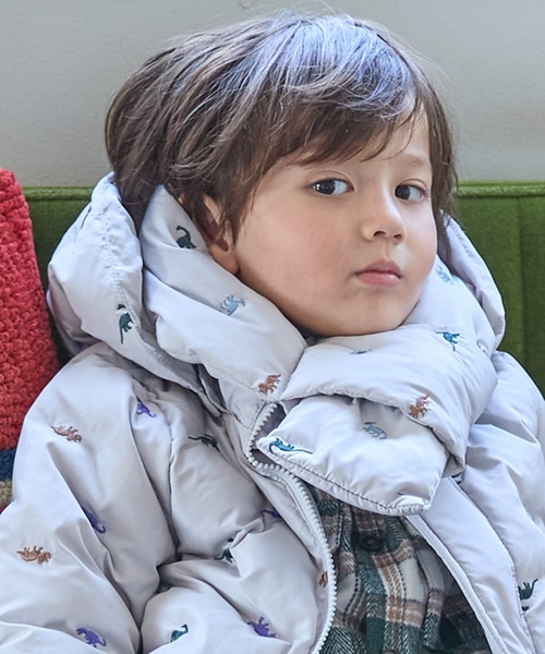 petit main（プティマイン）の「アソート刺しゅう中綿マフラー（マフラー・キッズ・ネイビー/グレー/ライトピンク/アイボリー・F）」の3枚目の写真