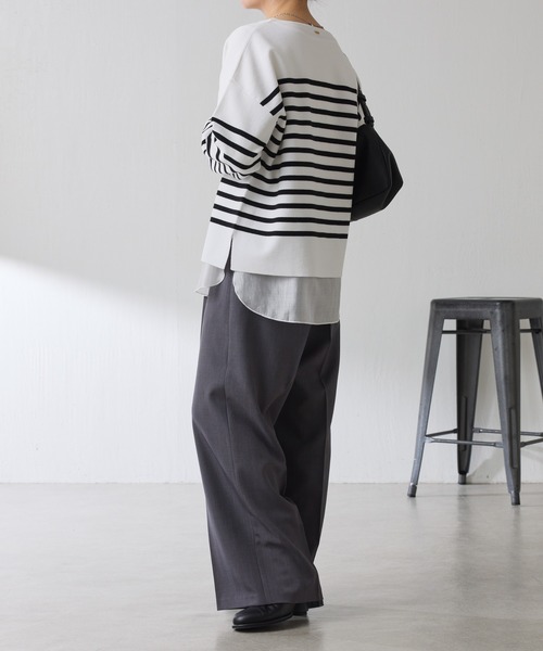 COLLAGE GALLARDAGALANTE（コラージュガリャルダガランテ）の「Vネックバスクニット/WEB限定カラー展開（ニット/セーター・レディース・ホワイト/グリーン/ネイビー/ブラック・FREE）」の5枚目の写真