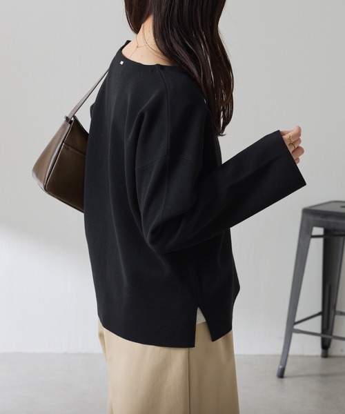 COLLAGE GALLARDAGALANTE（コラージュガリャルダガランテ）の「Vネックバスクニット/WEB限定カラー展開（ニット/セーター・レディース・ホワイト/グリーン/ネイビー/ブラック・FREE）」の11枚目の写真