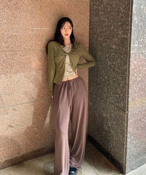 LADY VOLUME(レディーボリューム)の「レアリブドワイドパンツ (ブラウン)(スウェットパンツ・レディース・その他・SMALL/MEDIUM)」の3枚目の写真