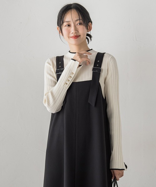 Droite lautreamont（ドロワットロートレアモン）の「袖ボタンランダムリブニット≪手洗い可能≫（ニット/セーター・レディース・オフホワイト/ピンク/イエロー/アイボリー/ブラック/チャコールグレー/ダークネイビー/ボルドー/ブラック系その他/ホワイト系その他・M）」の3枚目の写真