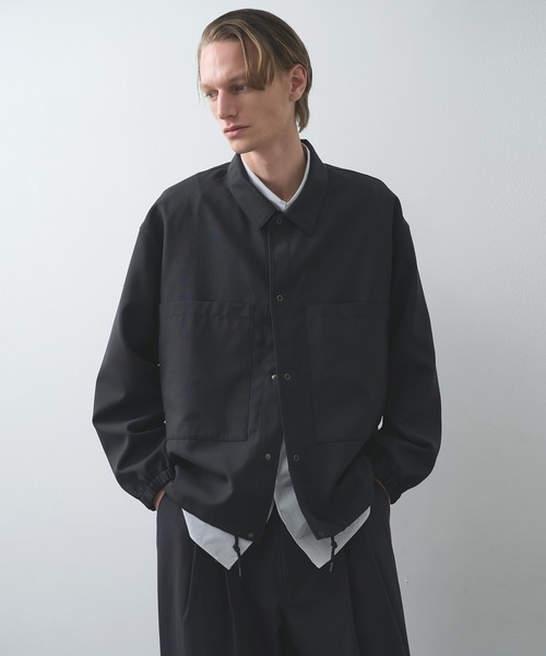 STILL BY HAND（スティルバイハンド）の「【STILL BY HAND】Double pocket shirt jacket（シャツ/ブラウス・メンズ・ダークブラウン/ダークグレー/ブラック・46/48）」の2枚目の写真