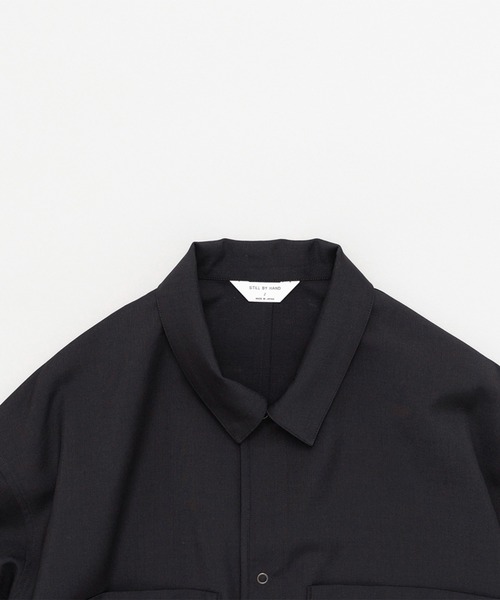 STILL BY HAND（スティルバイハンド）の「【STILL BY HAND】Double pocket shirt jacket（シャツ/ブラウス・メンズ・ダークブラウン/ダークグレー/ブラック・46/48）」の4枚目の写真