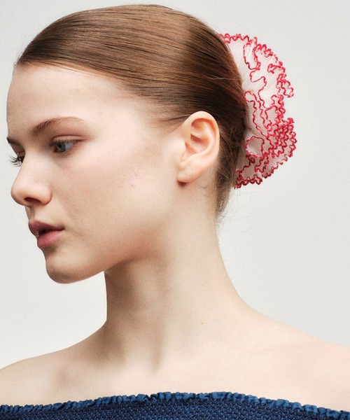 GOOD SQUISH(グッドスクイッシュ)の「【GOOD SQUISH】CURIOUS KIDS プリーツシュシュ(シュシュ・レディース・グリーン/ホワイト/マルチ/ブルー/ピンク・FREE)」の11枚目の写真