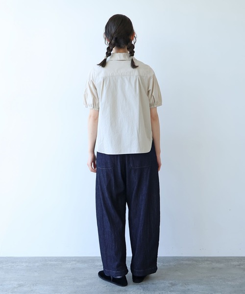 bulle de savon(ビュルデサボン)の「オーガニックコットン 60/1 タイプライター丸衿ブラウス(シャツ/ブラウス・レディース・ホワイト/ベージュ/サックスブルー・FREE)」の18枚目の写真