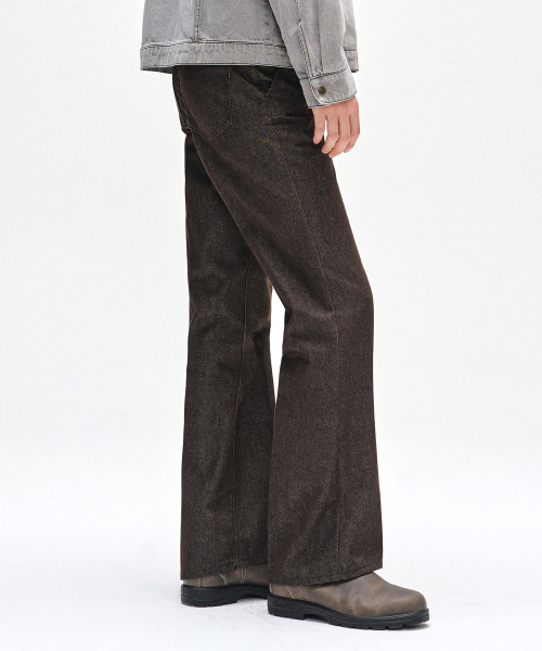 DECET(デケト)の「Dawn Semi Flared Jeans DCPT044CPBrown(デニムパンツ・レディース・その他・26/28/30/32/34)」の2枚目の写真
