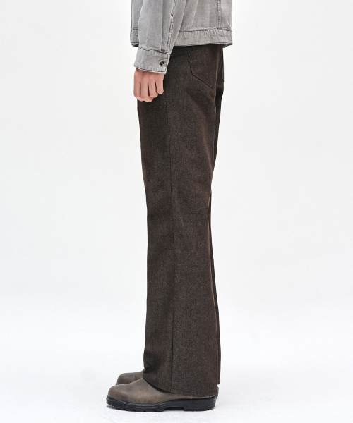 DECET(デケト)の「Dawn Semi Flared Jeans DCPT044CPBrown(デニムパンツ・レディース・その他・26/28/30/32/34)」の5枚目の写真