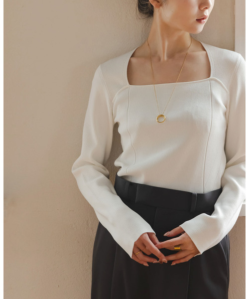 Noble（ノーブル）の「デコルテニット（ニット/セーター・レディース・ブラック/ピンク/ホワイト・FREE）」の9枚目の写真