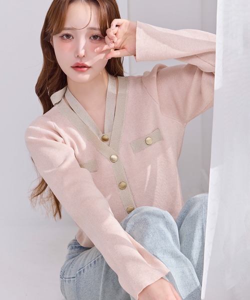 one after another NICE CLAUP（ワンアフターアナザーナイスクラップ）の「【ZOZO限定】配色ニットカーディガン/セットで着られるビスチェあり（カーディガン/ボレロ・レディース・オフホワイト/ピンク系その他/サックスブルー/ネイビー/ピンク・FREE）」の5枚目の写真