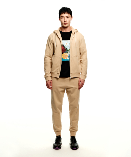 SOLEW(ソル)の「ロゴジョガースウェットパンツ_ベージュ(スウェットパンツ・メンズ・その他・SMALL/MEDIUM/LARGE/X-LARGE/X-SMALL)」の2枚目の写真
