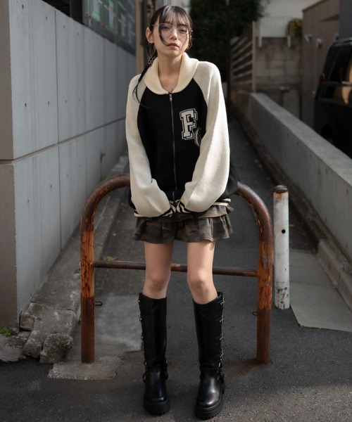 WEGO(ウィゴー)の「WEGO/グラフィックZIPニットブルゾン(ブルゾン・メンズ・ブラック系その他/レッド系その他・MEDIUM/LARGE)」の4枚目の写真