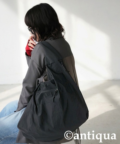 antiqua（アンティカ）の「ホーボーバッグ（トートバッグ・レディース・ブラック/アイボリー・FREE）」の14枚目の写真