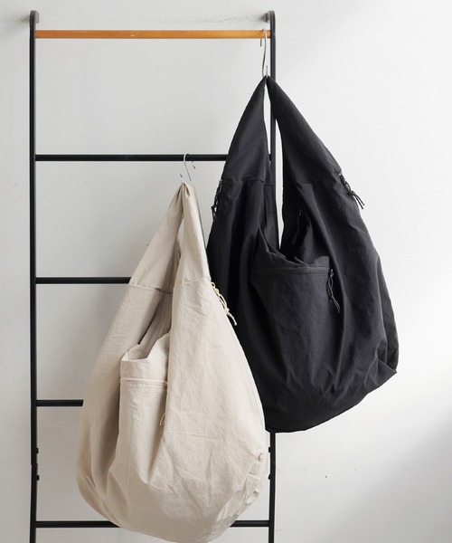 antiqua（アンティカ）の「ホーボーバッグ（トートバッグ・レディース・ブラック/アイボリー・FREE）」の22枚目の写真