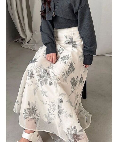 MERCURYDUO（マーキュリーデュオ）の「花柄バックレースアップフレアスカート（スカート・レディース・ブラウン/ミント/オフホワイト・SMALL/MEDIUM）」の2枚目の写真