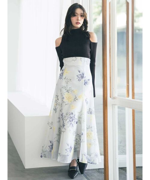 MERCURYDUO（マーキュリーデュオ）の「花柄バックレースアップフレアスカート（スカート・レディース・ブラウン/ミント/オフホワイト・SMALL/MEDIUM）」の3枚目の写真