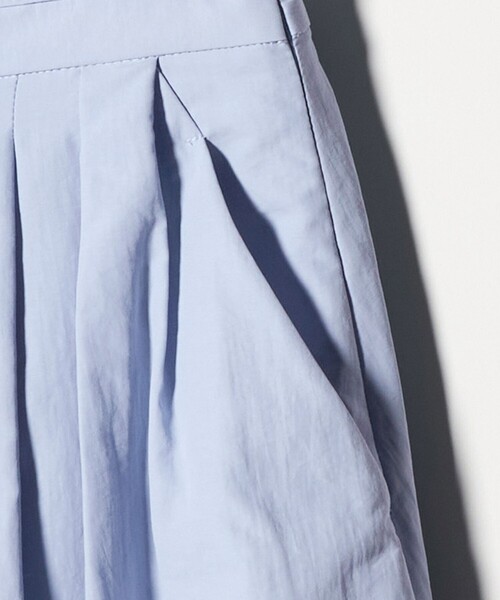 green label relaxing（グリーンレーベルリラクシング）の「タック フレア スカート 2（スカート・レディース・ブラック/ライトブルー/オフホワイト・38/36）」の13枚目の写真