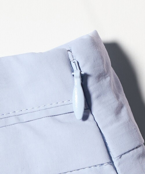 green label relaxing（グリーンレーベルリラクシング）の「タック フレア スカート 2（スカート・レディース・ブラック/ライトブルー/オフホワイト・38/36）」の16枚目の写真