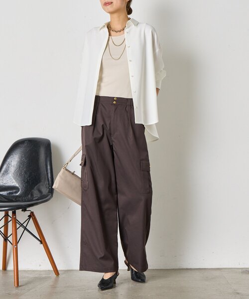 Jena espace merveilleux(ジェナ エスパスメルヴェイユ)の「ワイドカーゴパンツ(その他パンツ・レディース・ライトベージュ/チャコールグレー/カーキ・FREE)」の11枚目の写真