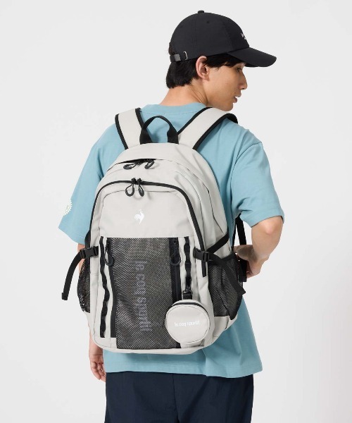 le coq sportif（ルコックスポルティフ）の「バックパック(容量：約32L)（バックパック/リュック・メンズ・エメラルド/ブラック×ホワイト/グレー/ブルー・F）」の3枚目の写真