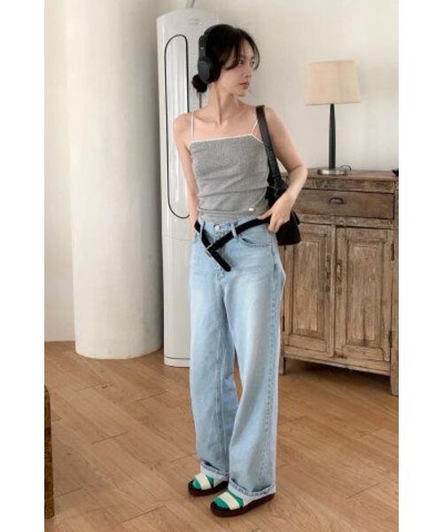 TILL I DIE(ティルアイダイ)の「Slop straight fit denim pants_Blue(デニムパンツ・レディース・その他・M/S)」の2枚目の写真