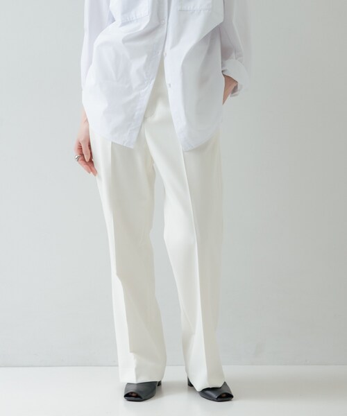 GALLEST(ギャレスト)の「Timeless|ストレートフレアパンツ(その他パンツ・レディース・サックスブルー/ブラック/ライトベージュ/オフホワイト・40/38/36)」の7枚目の写真
