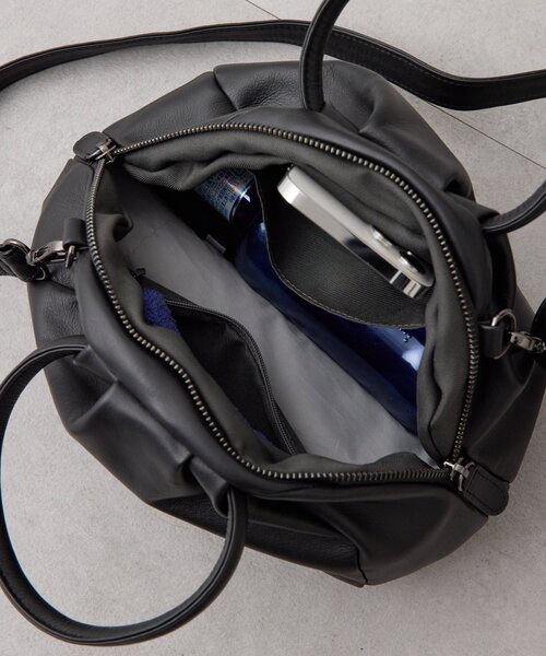 ear PAPILLONNER（イアパピヨネ）の「《uchida企画カラーあり》うめトートバッグS（ボストンバッグ・レディース・ブラック/ブルー/ブラック系その他/ベージュ系その他・FREE）」の22枚目の写真