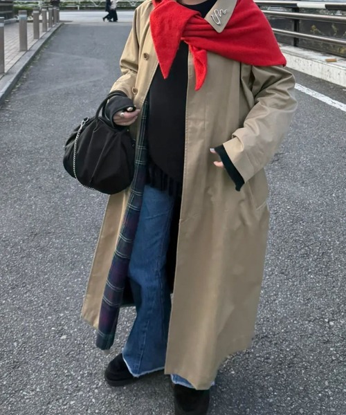 ear PAPILLONNER（イアパピヨネ）の「《uchida企画カラーあり》うめトートバッグS（ボストンバッグ・レディース・ブラック/ブルー/ブラック系その他/ベージュ系その他・FREE）」の7枚目の写真