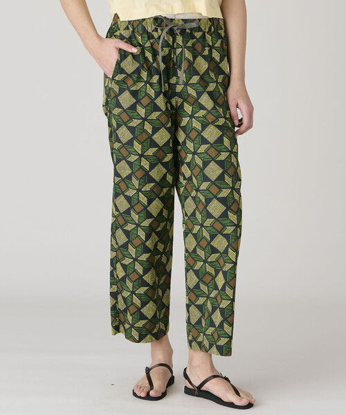 LE GLAZIK（ルグラジック）の「LE GLAZIK | バティック イージーパンツ WOMEN（その他パンツ・レディース・ピンク系その他/グリーン系その他3/グリーン系その他2/グリーン系その他・36）」の2枚目の写真