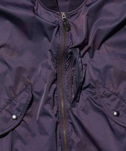BEAMS PLUS(ビームスプラス)の「MIL Flight Jacket NYCO Twill Pigment Print(ブルゾン・メンズ・ネイビー/グリーン系その他4・MEDIUM/LARGE/SMALL)」の3枚目の写真