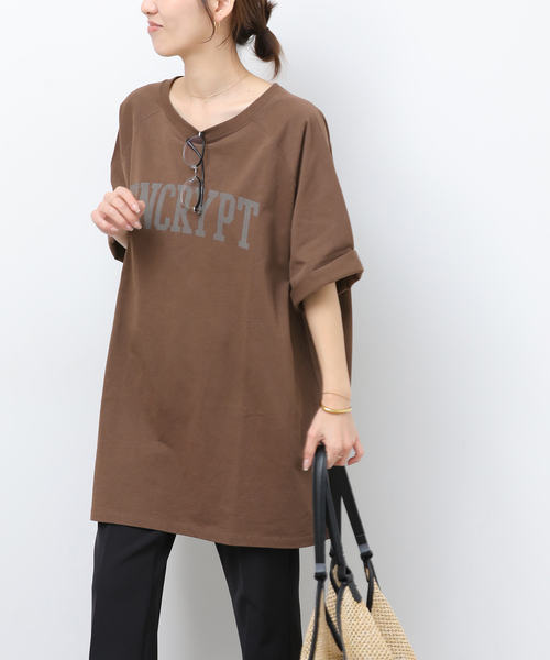JOURNAL STANDARD relume(ジャーナルスタンダード レリューム)の「チュニックロゴT(Tシャツ/カットソー・レディース・チャコールグレー/ホワイト/ブラウン・FREE)」の3枚目の写真