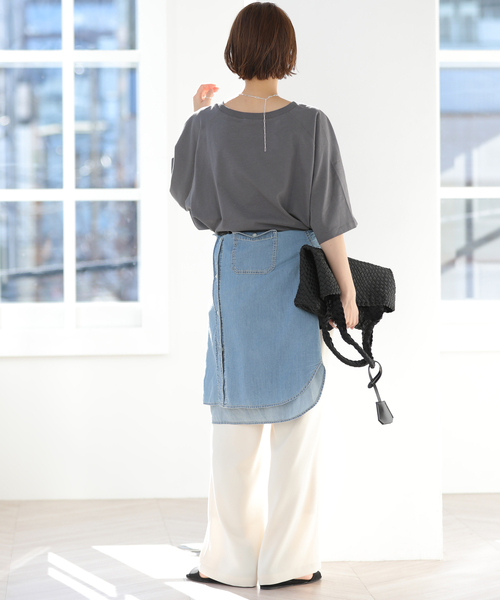 JOURNAL STANDARD relume(ジャーナルスタンダード レリューム)の「チュニックロゴT(Tシャツ/カットソー・レディース・チャコールグレー/ホワイト/ブラウン・FREE)」の7枚目の写真