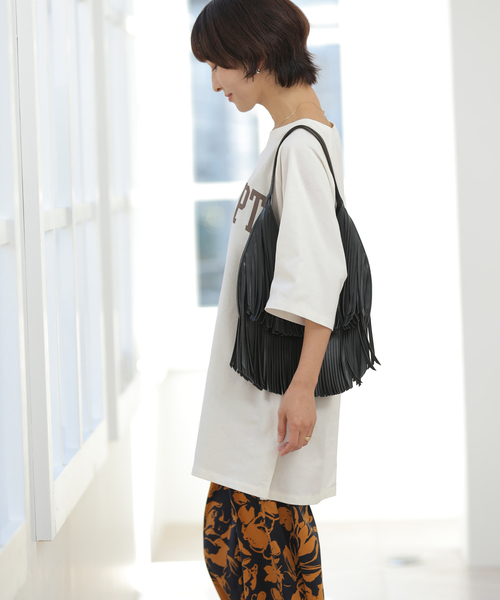 JOURNAL STANDARD relume(ジャーナルスタンダード レリューム)の「チュニックロゴT(Tシャツ/カットソー・レディース・チャコールグレー/ホワイト/ブラウン・FREE)」の19枚目の写真