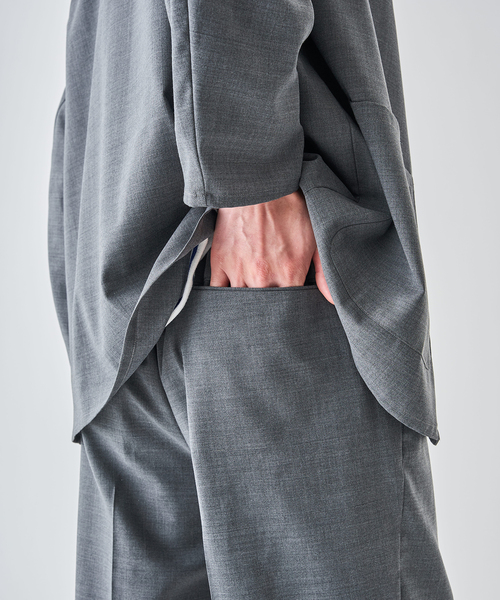 EDIFICE（エディフィス）の「Washable トロピカル イージーパンツ【セットアップ着用可】（スラックス・メンズ・カーキ/グレー・SMALL/MEDIUM/LARGE）」の8枚目の写真