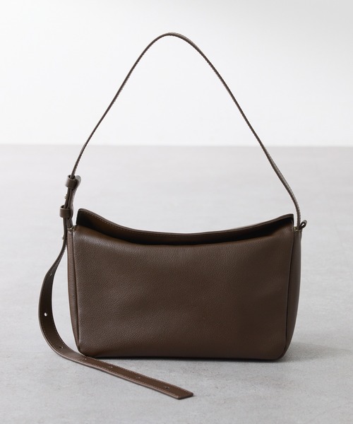 PAPILLONNER(パピヨネ)の「メタルレスレザーバッグ/WEB限定(ショルダーバッグ・レディース・ブラウン/ブラック・FREE)」の16枚目の写真