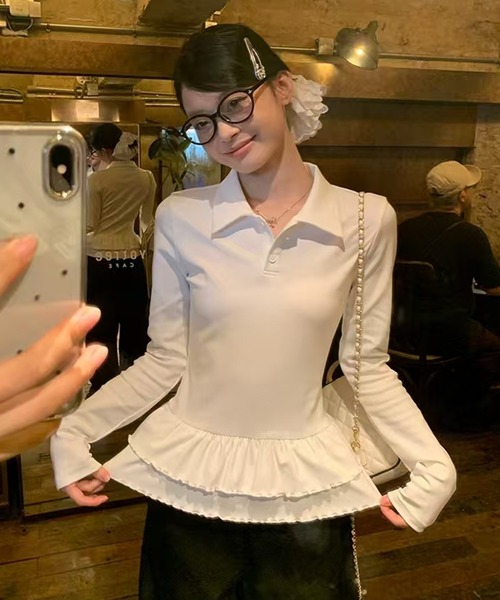 AsheKsha(アシクシャ)の「万能で可愛らしい無地の長袖ポロシャツ(シャツ/ブラウス・レディース・ホワイト・M)」の3枚目の写真