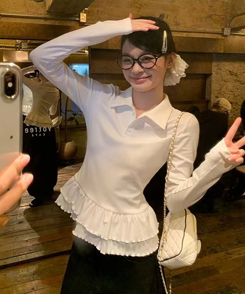 AsheKsha(アシクシャ)の「万能で可愛らしい無地の長袖ポロシャツ(シャツ/ブラウス・レディース・ホワイト・M)」の4枚目の写真