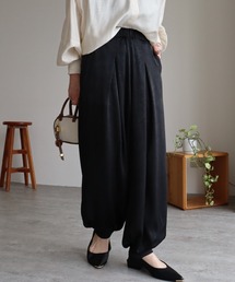 zena（ジェナ）の「ヴィンテージサテンデザインパンツ（スラックス）」